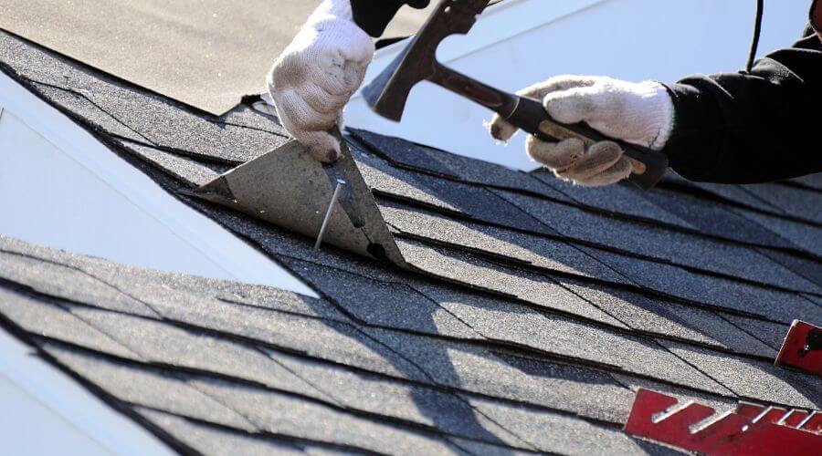 Expert new roof installation services in Avon, IL